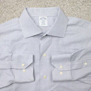 Brooks Brothers Shirt Mens 16 1/2, 4/5 Blue Regent Non-Iron Cotton Long Sleeve